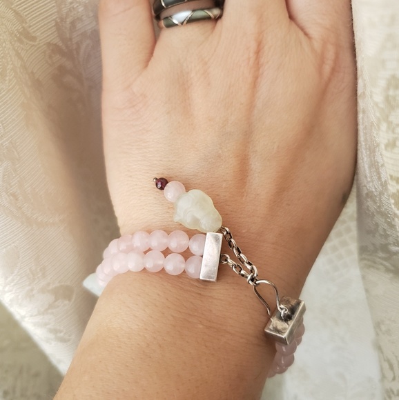 Pink Quartz And Jade Beaded Bracelet - Picture 3 of 5